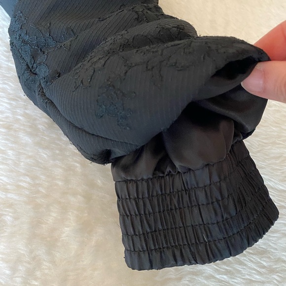 Vera Wang Black Puffer Coat with Removable Faux Fur Collar Brocade pattern Sz L - Picture 10 of 15